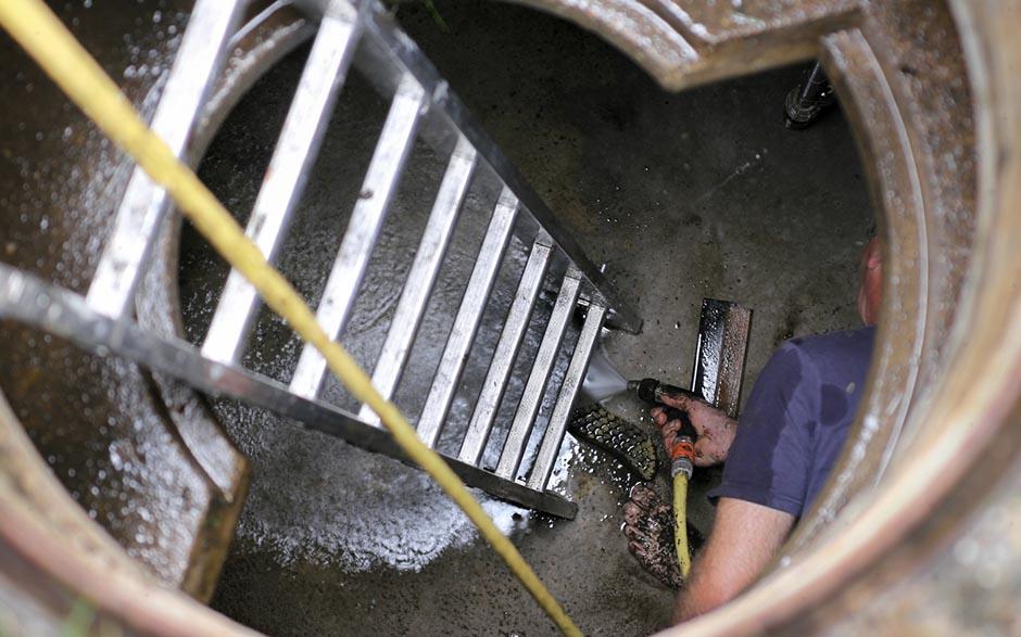 déboucher une canalisation wc Sainte-Geneviève-des-Bois